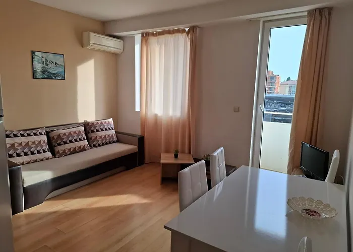 Salena Sluneční pobřeží